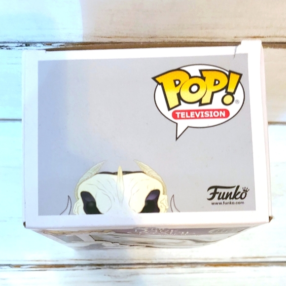 NIB The Hunter #862 from The Dark Crystal TV Series - Picture 6 of 7